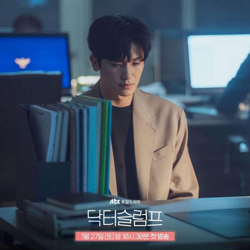 Park Hyung Sik di Drama Doctor Slump (instagram.com/jtbcdrama)