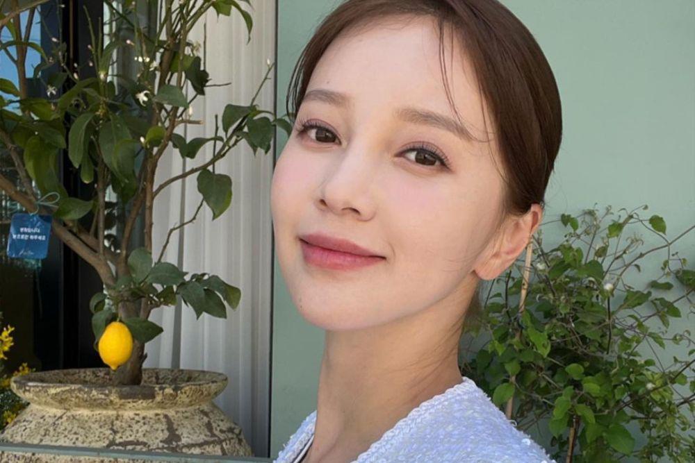 Ayumi (instagram.com/iqaymiq)