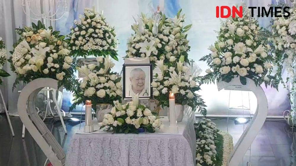 Warga Solo, Kenang dr Lo Sebagai Dokter Terkenal Tegas dan Manjur