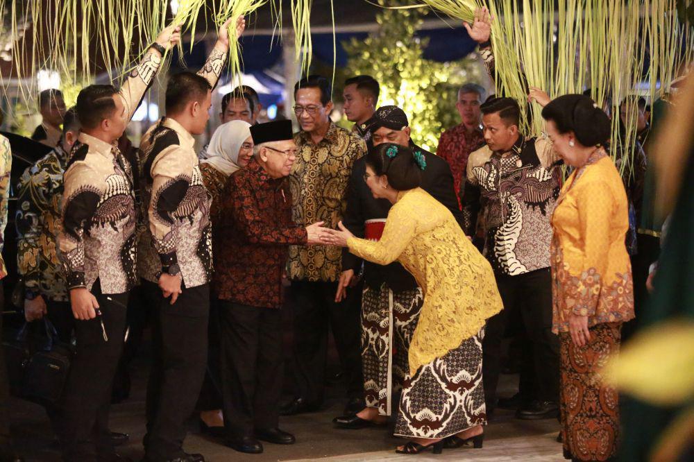 Gantikan Jokowi ke HUT PDIP, Wapres Hadiri Dhaup Ageng lebih Awal