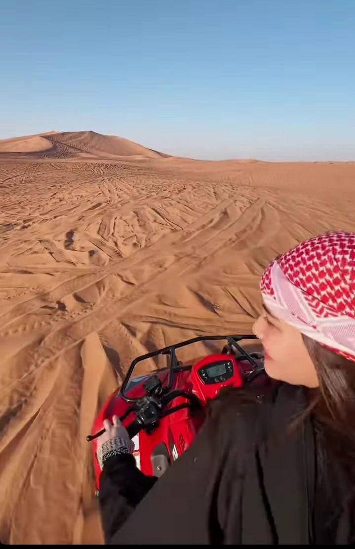 potret Aaliyah Massaid main di Dubai Desert Safari (instagram.com/aaliyah.massaid)