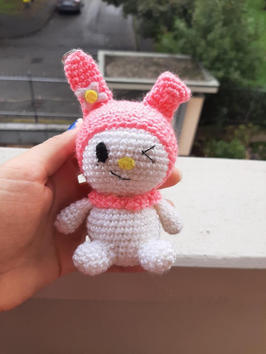 potret rajutan tangan bentuk My Melody (reddit.com/user/goodmorningbestie)