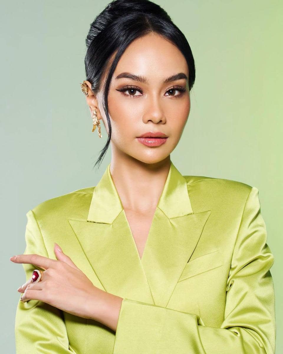 inspirasi makeup ala Yasinta Aurellia (instagram.com/yasintaaurel)