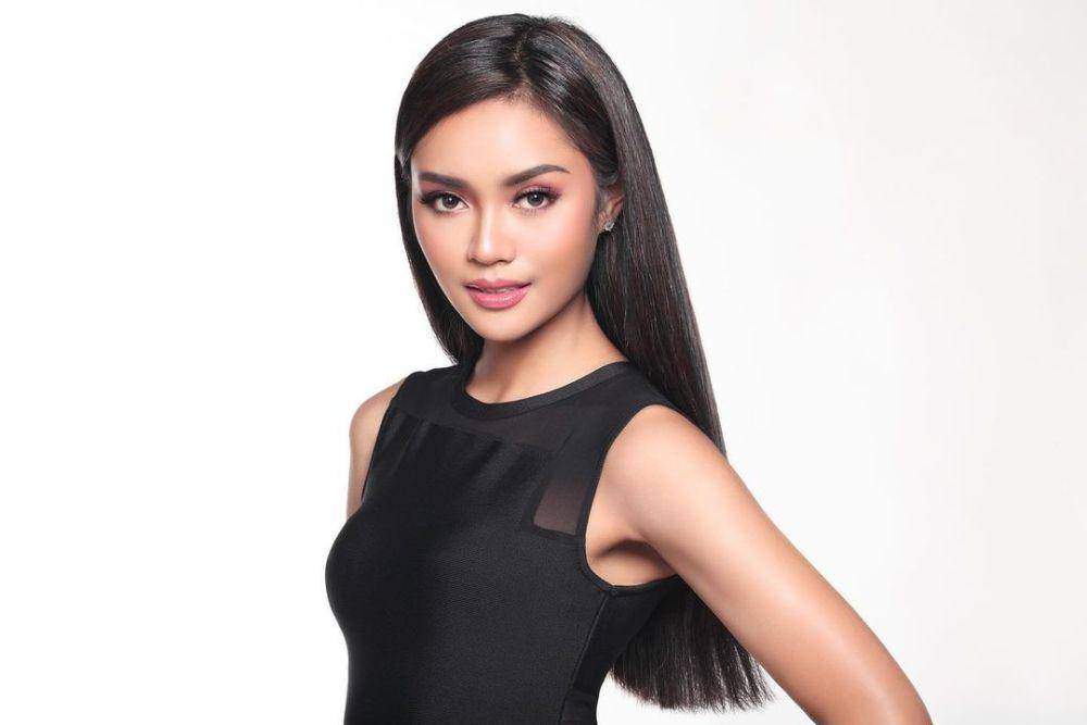 gaya makeup bold ala Farhana Nariswari (instagram.com/farhanariswari)