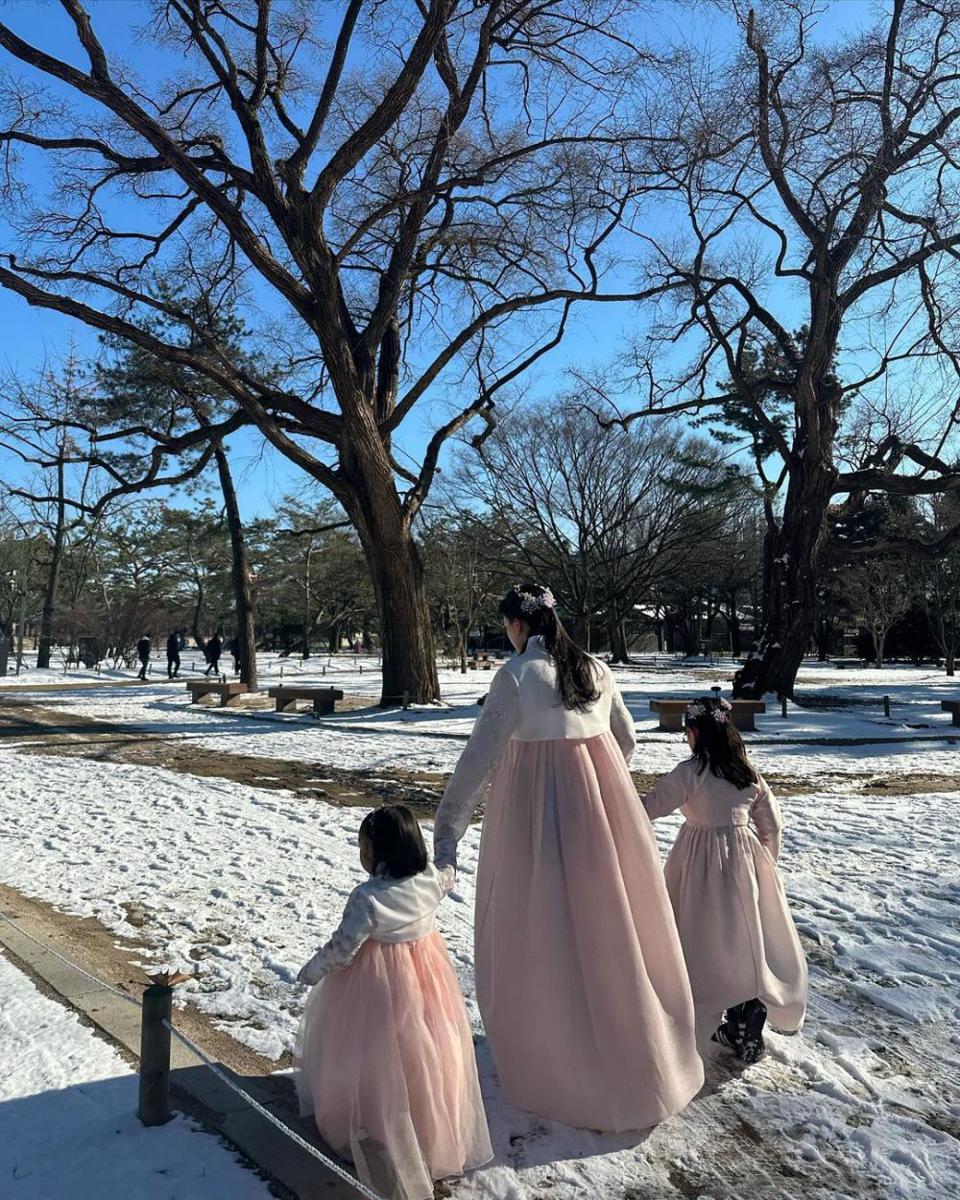 potret Alice Norin dan buah hati (instagram.com/alicenorin)