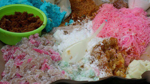 3 Trivia Lenjongan, Jajanan Pasar khas Solo yang Beraneka Ragam