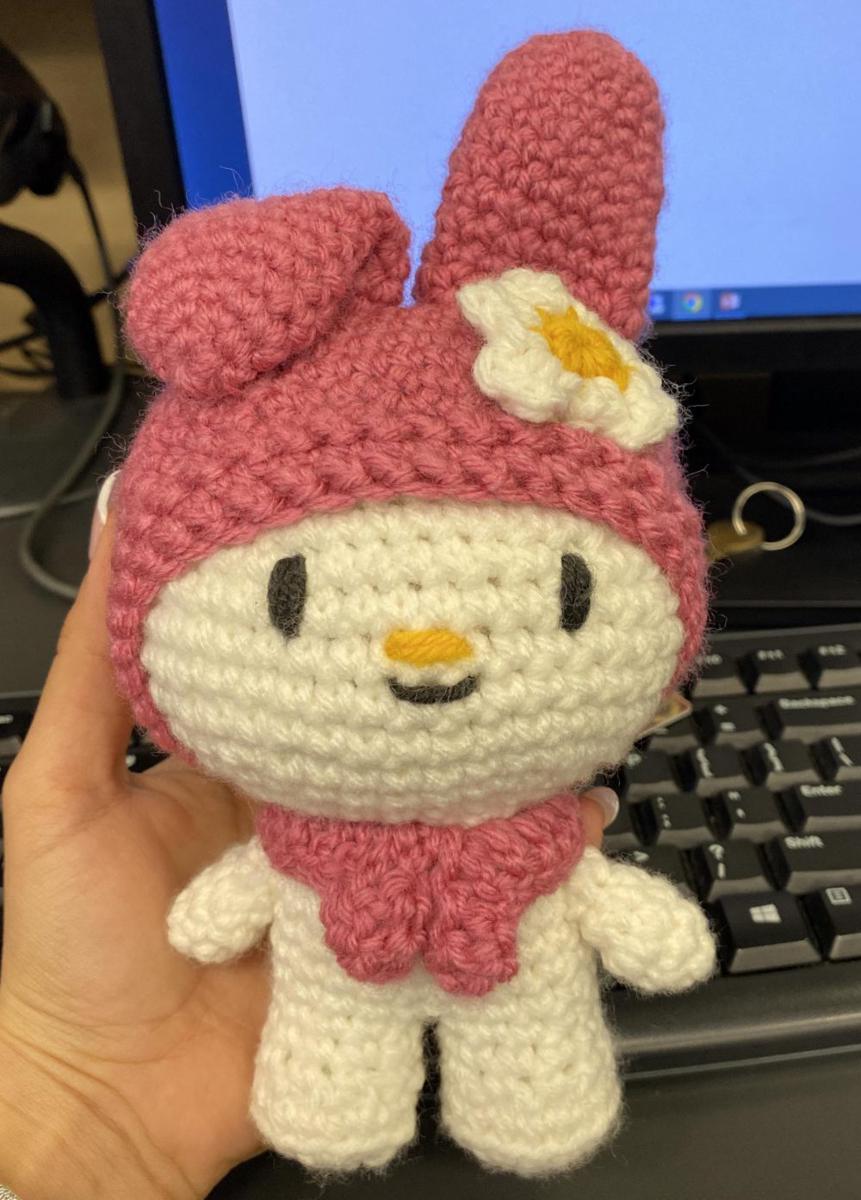 potret rajutan tangan bentuk My Melody (reddit.com/user/Emotional-Nail-6722)