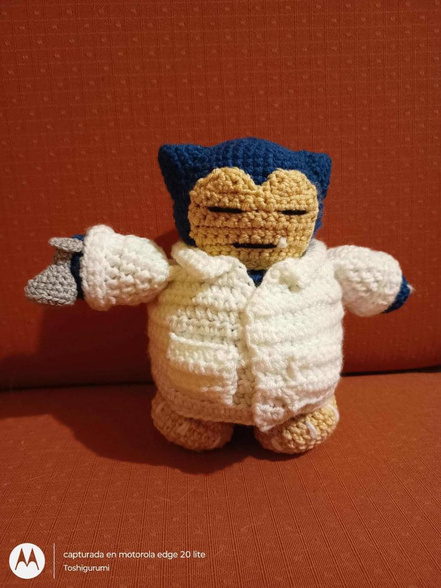 potret rajutan tangan bertema Snorlax (reddit.com/user/Toshigurumi)