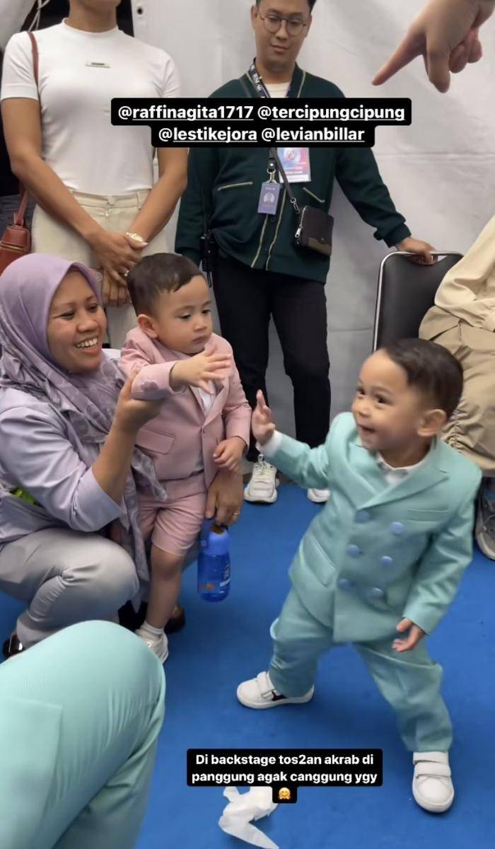 potret Rayyanza dan baby L (instagram.com/rizkybillar)