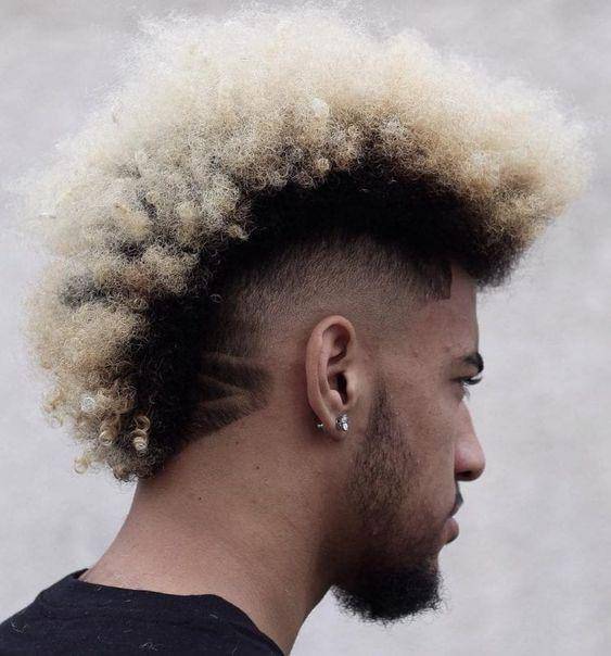Afro mohawk (pinterest.com)
