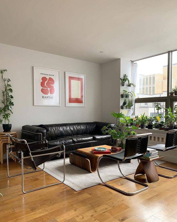 ide padu padan sofa kulit dan interior ruangan (instagram.com/nikl0w)