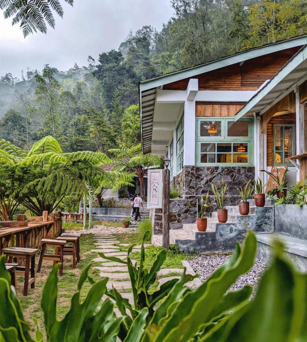 Selosa Coffee Hills (instagram.com/selosacoffeehills)
