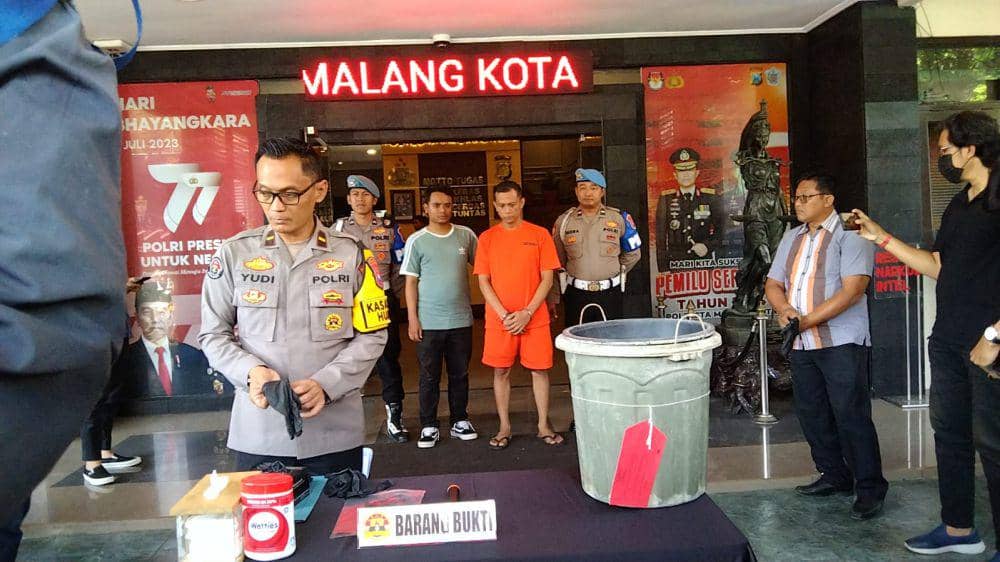 Konferensi pers kasus tukang pijat mutilasi di Mapolresta Malang Kota. (IDN Times/Rizal Adhi Pratama)