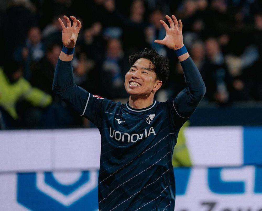 Takuma Asano saat memperkuat klub VfL Bochum. (instagram.com/asatakugram)