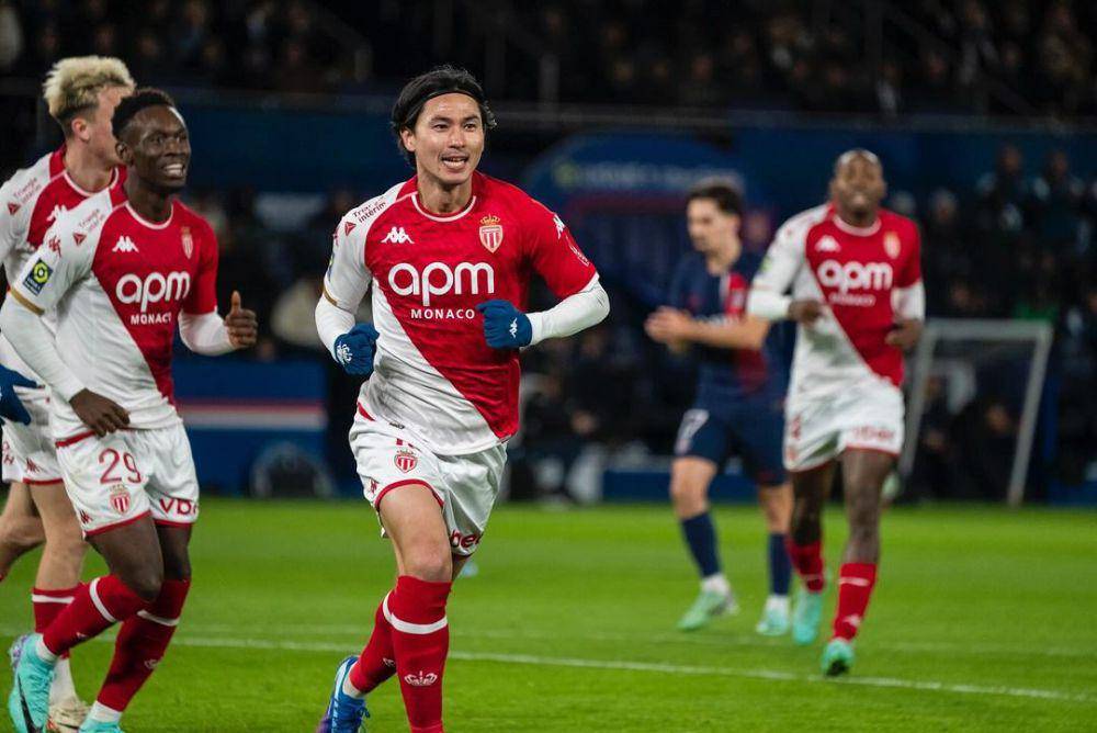 Takumi Minamino saat bermain bersama  AS Monaco. (instagram.com/takumi18minamino_official)