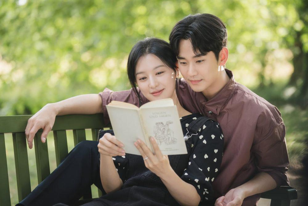 cuplikan drama korea "Queen of Tears" (instagram.com/tvn_drama)