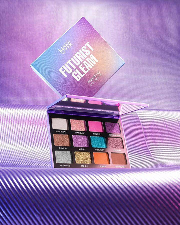 rekomendasi eyeshadow biru (instagram.com/makeoverid)