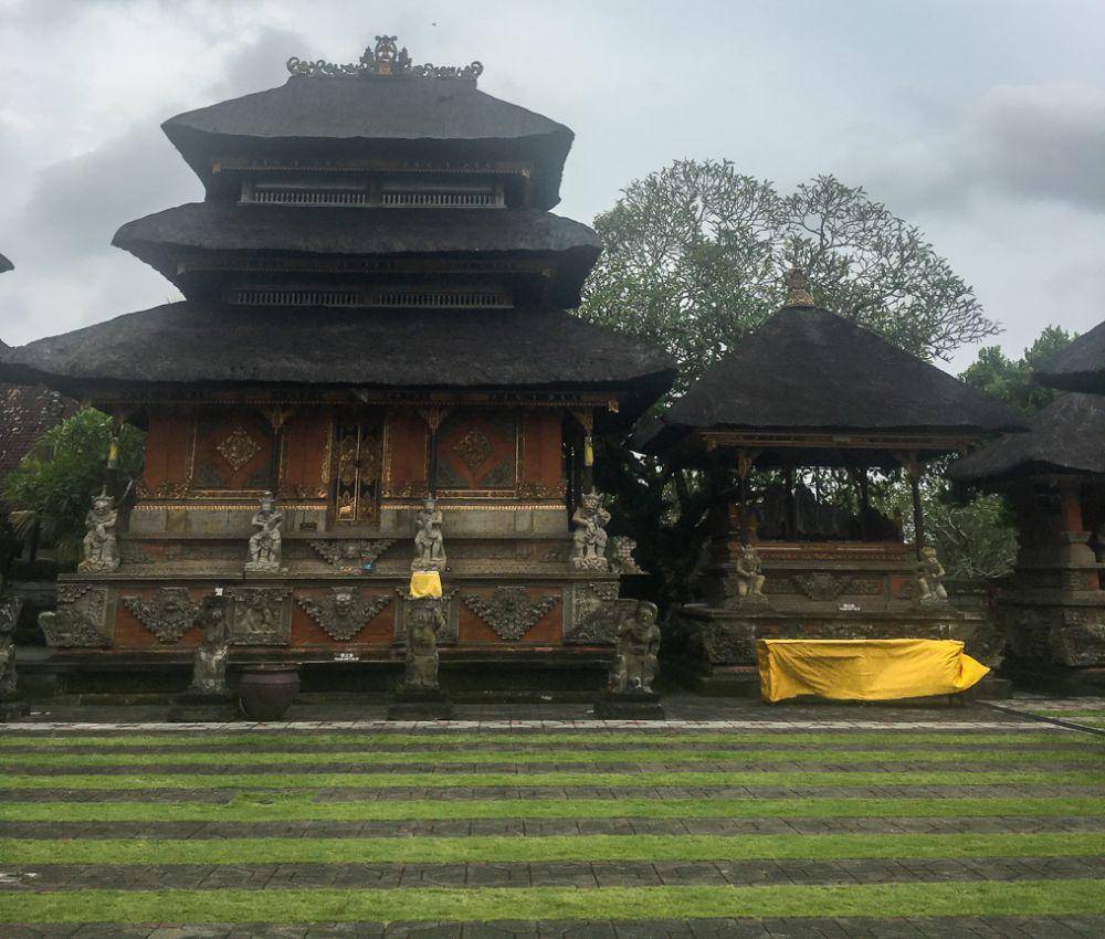 Sisi lain Pura Puseh Desa Batuan yang bisa dilihat (Dok.Pribadi/Natalia Indah)