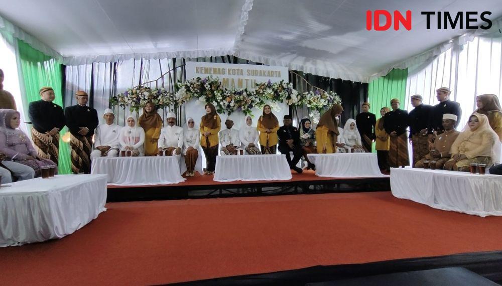 Nikah Massal, 9 Pasangan Ijab Kabul di Masjid Syeikh Zayed Solo