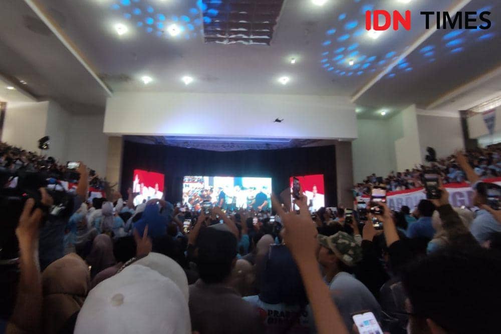 Capres nomor urut dua, Prabowo Subianto menggelar kampanye ke Bengkulu (11/1/2024) (IDN Times/Yosafat Diva Bayu Wisesa)