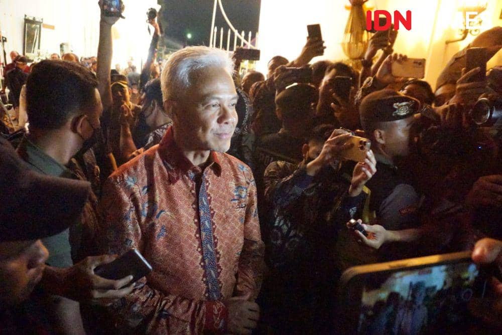 Calon Presiden (Capres) Ganjar Pranowo hadir di acara resepsi hari kedua Dhaup Ageng Pura Pakualaman (IDNTImes/Herlambang Jati)