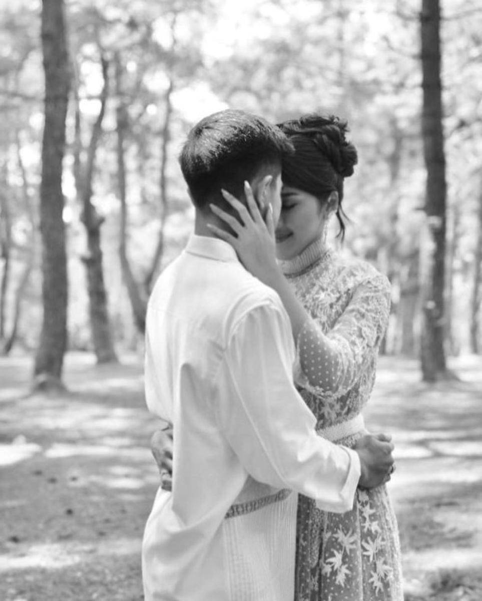 pemotretan anniversary pertama pernikahan Kaesang dan Erina (instagram.com/doleytobing)