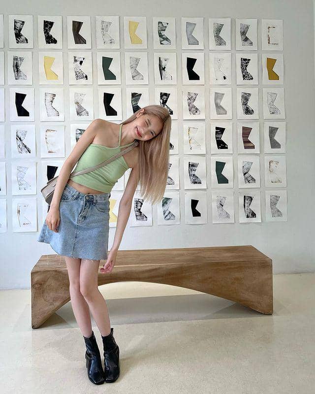 Ice Chawanya (instagram.com/iicechawan)