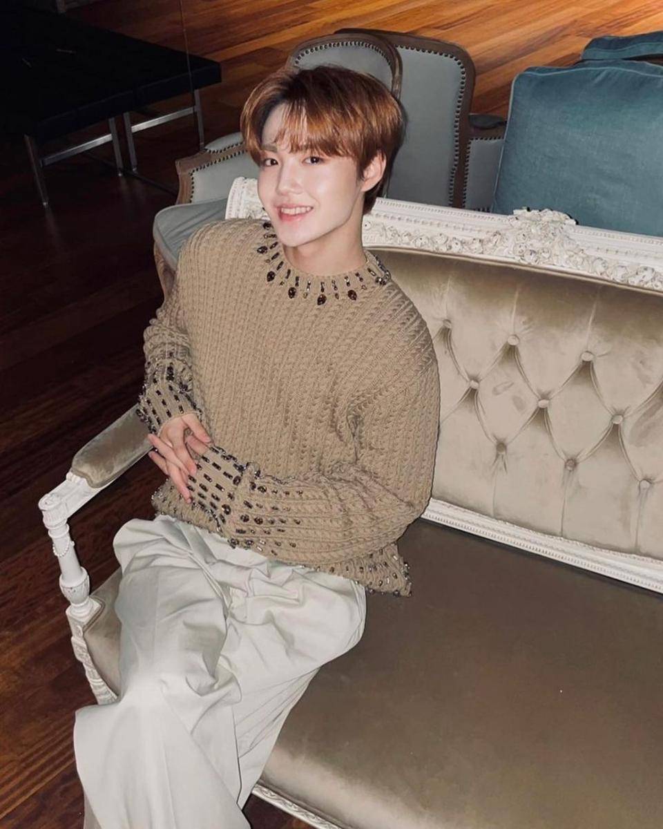 Doyoung TREASURE (instagram.com/yg_treasure_official)