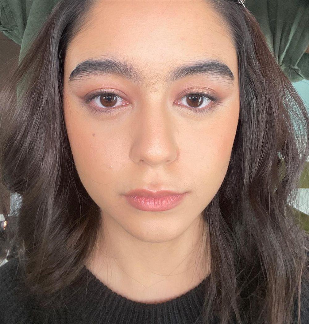 gaya makeup ala Yasamin Jasem (instagram.com/yasaminjasem)