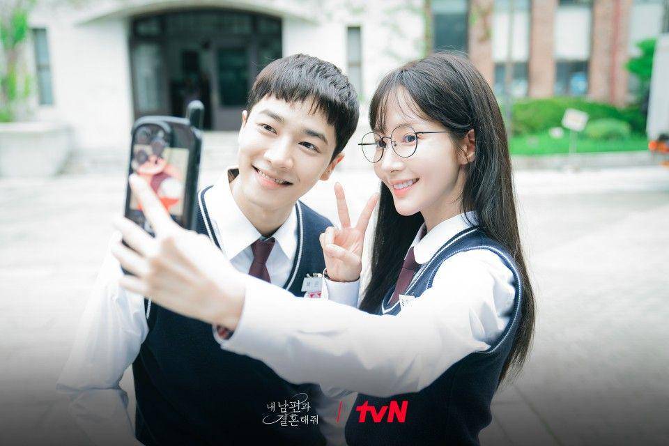 cuplikan Lee Gi Kwang di drakor Marry My Husband (dok. tvN/내 남편과 결혼해줘)