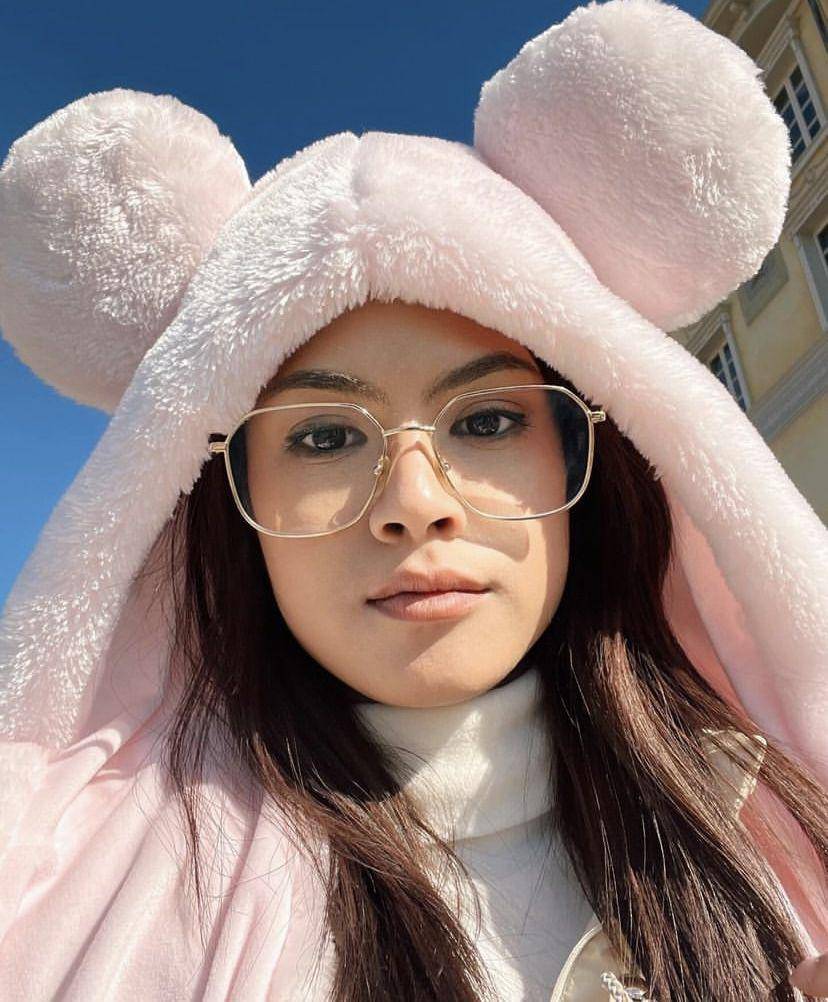 momen Hana Saraswati dan keluarga ke Tokyo DisneySea (instagram.com/hanahaho)