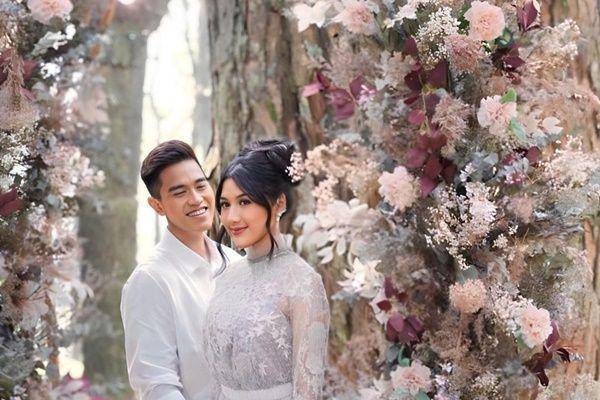 pemotretan anniversary pertama pernikahan Kaesang dan Erina (instagram.com/doleytobing)