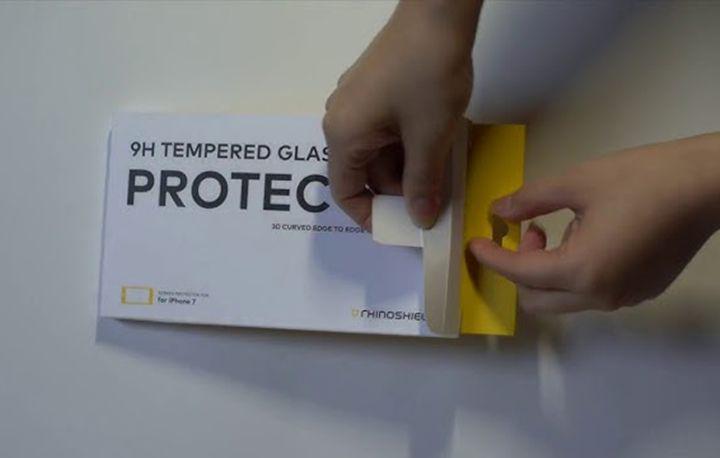 9H Tempered Glass Screen Protector (youtube.com/Rhinoshield)