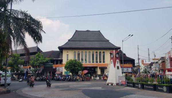 7 Destinasi Wisata Malam di Solo yang Asik dan Instagramable