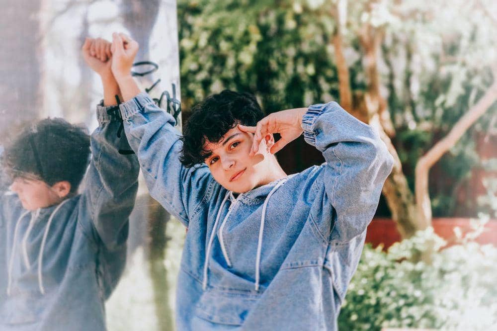 ilustrasi berpose (pexels.com/ Flávio Santos)