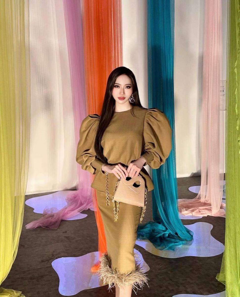 gaya makeup ala Valerie Avril (instagram.com/valerieavrill)