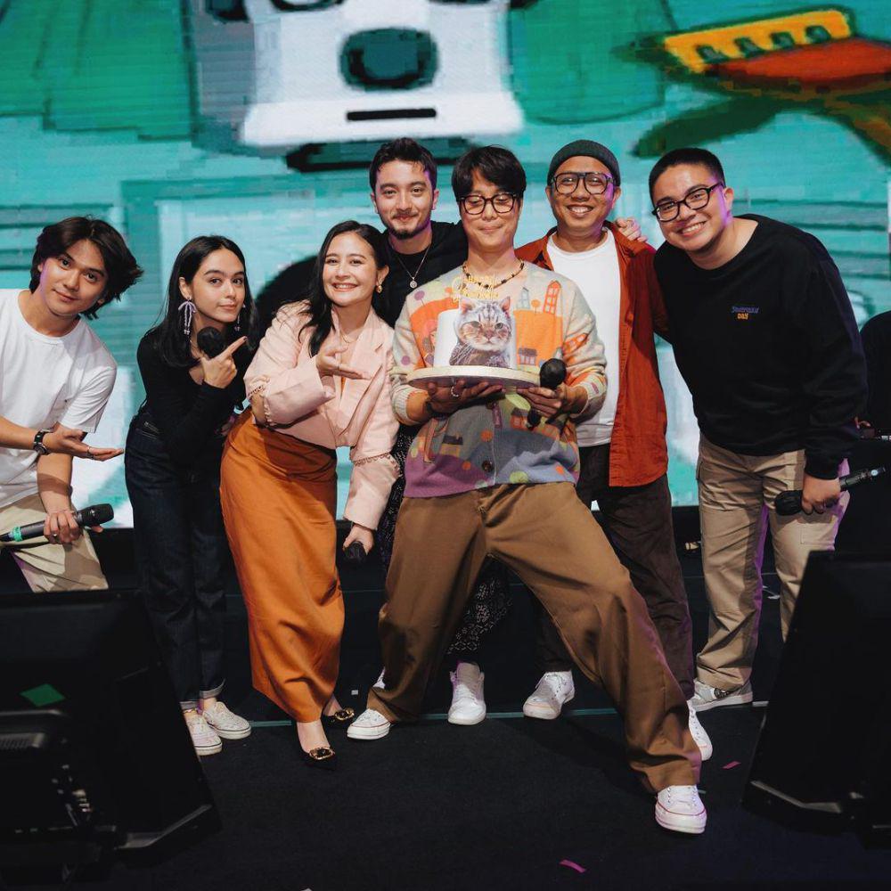 potret Prilly Latuconsina di acara Sinemaku Day 2024 (instagram.com/prillylatuconsina96)