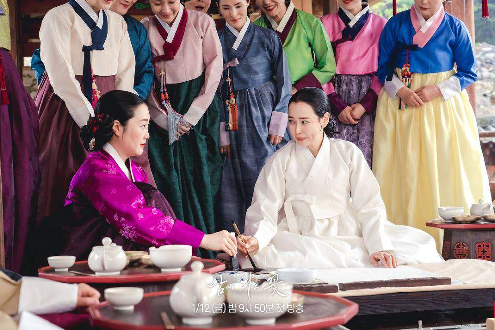 Still cut Knight Flower (instagram.com/mbcdrama_now)