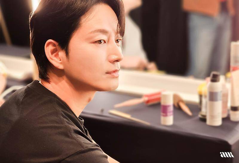 Lee Hyun Wook (post.naver.com/매니지먼트에어)