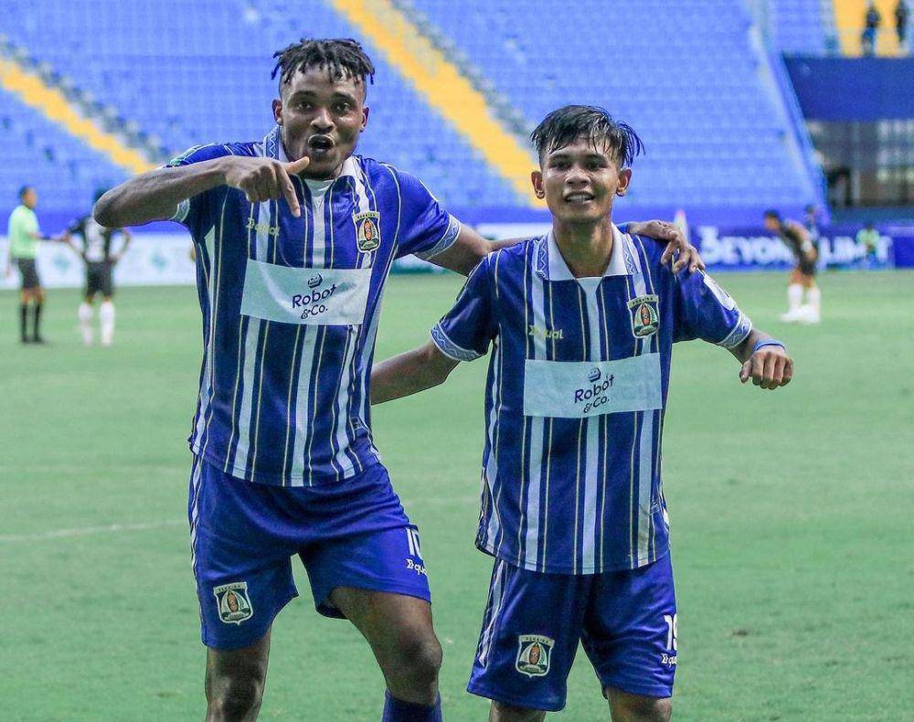 Persiba Balikpapan Menundukkan Persipa dengan Skor 3-0 di Stadion Batakan Balikpapan, Jumat (12/1/2204). Foto akun Instagram persibabpp