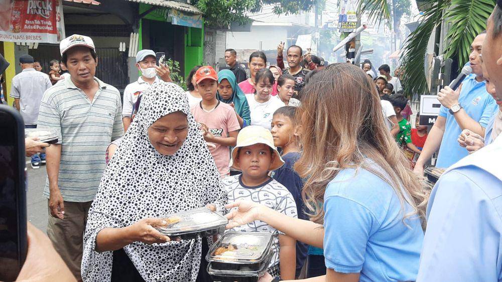 Tim Kampanye Nasional (TKN) Pemilih Muda (Fanta) Prabowo-Gibran meresmikan Dapur Indonesia Maju dan meluncurkan produk makanan untuk mencegah stunting di Kemayoran, Jakarta Pusat, Sabtu (13/1/2024). (Dok. TKN Fanta)