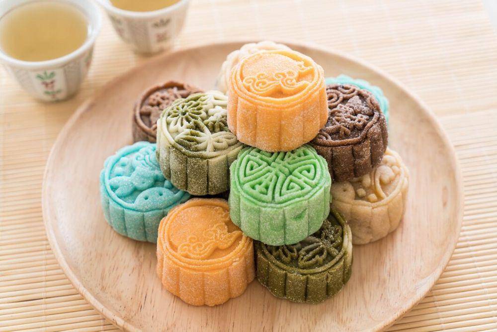 ilustrasi kue bulan (freepik.com/topntp26)