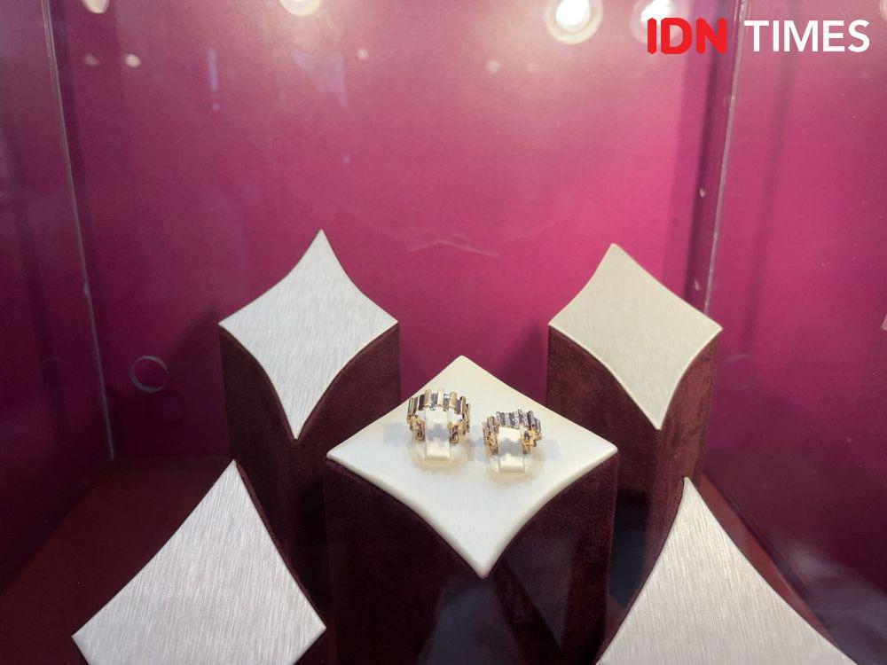 Frank & Co. dan Monica Ivena Rilis Cincin Mewah Bertajuk Love Poetry