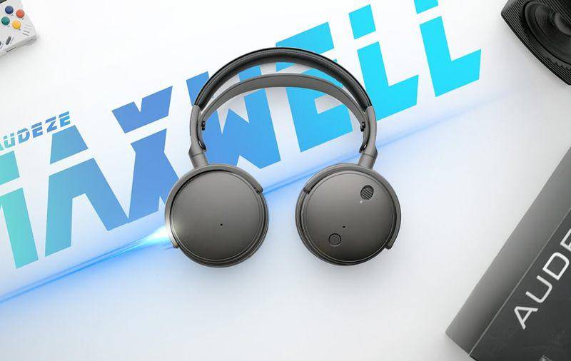 Audeze Maxwell Wireless (youtube.com/Joshua Valour)