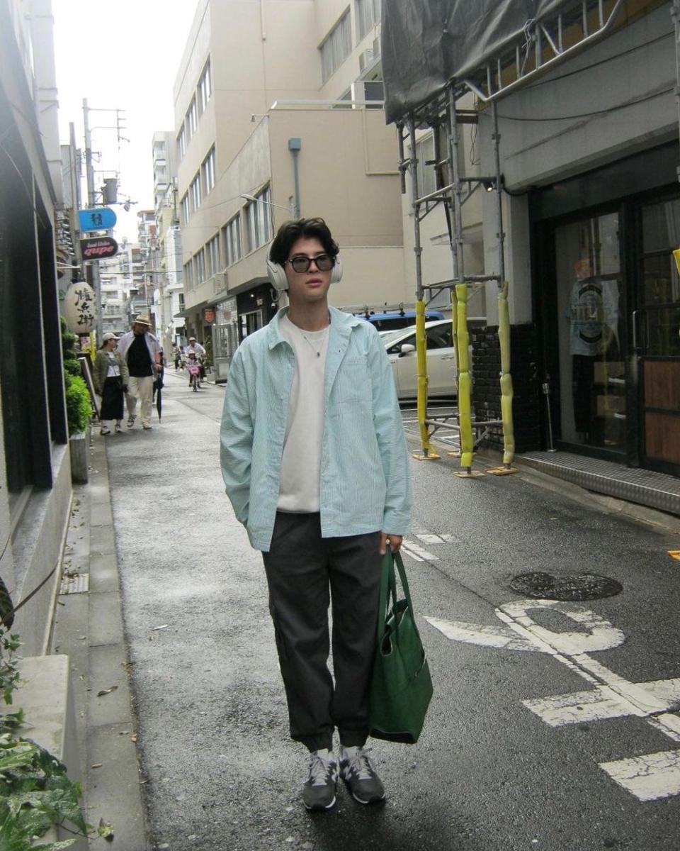 Mark Pakin (instagram.com/mmarkpkk)