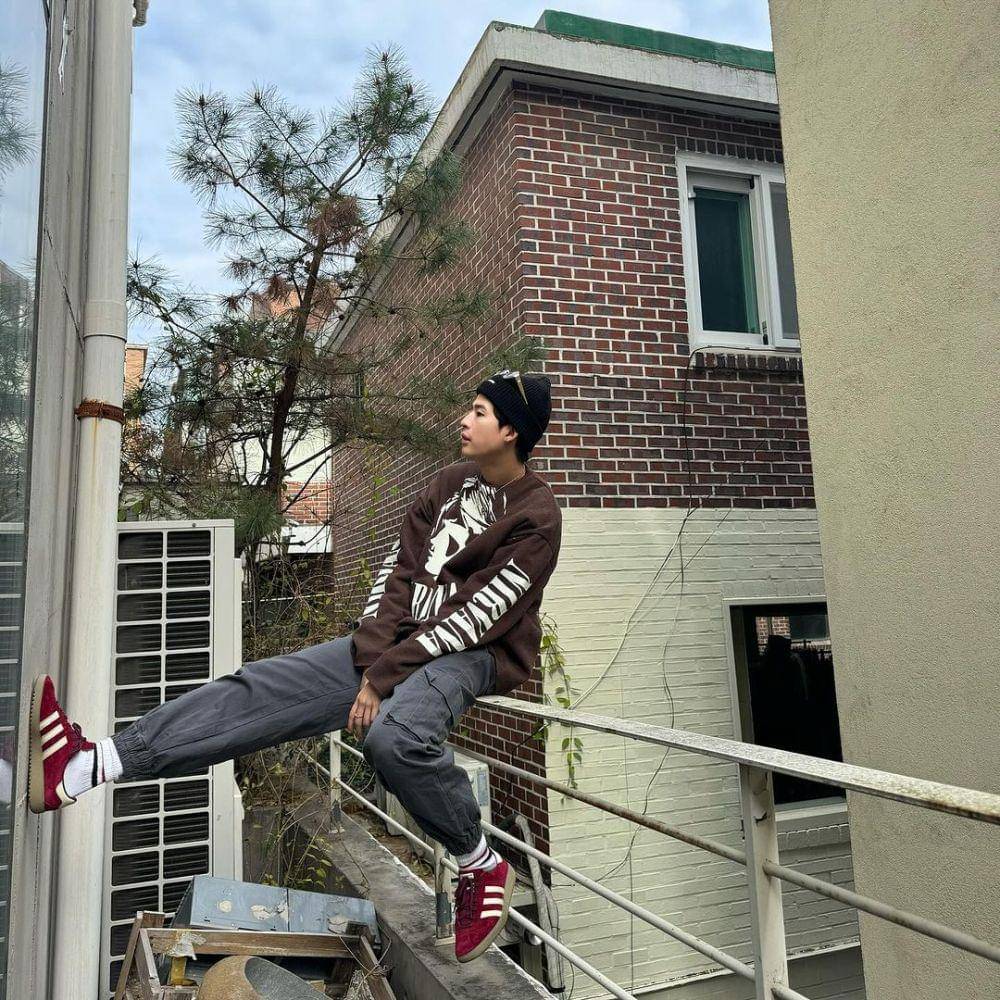 Mark Pakin (instagram.com/mmarkpkk)