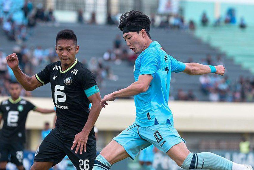 Tuan Rumah: Persela dan Gresik Menang, Deltras Hanya Imbang