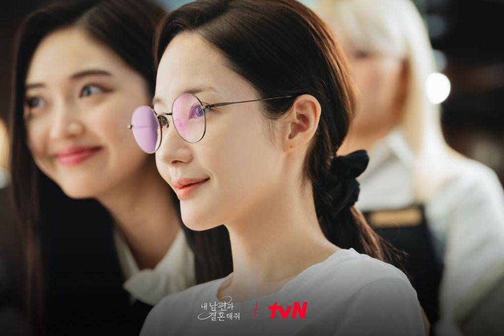 still cut drakor Marry My Husband (instagram.com/tvn_drama)