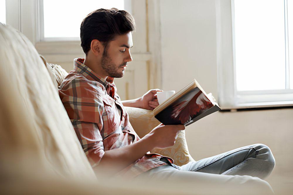 5 Tempat Unik untuk Baca Buku dengan Tenang, Lebih Fokus!