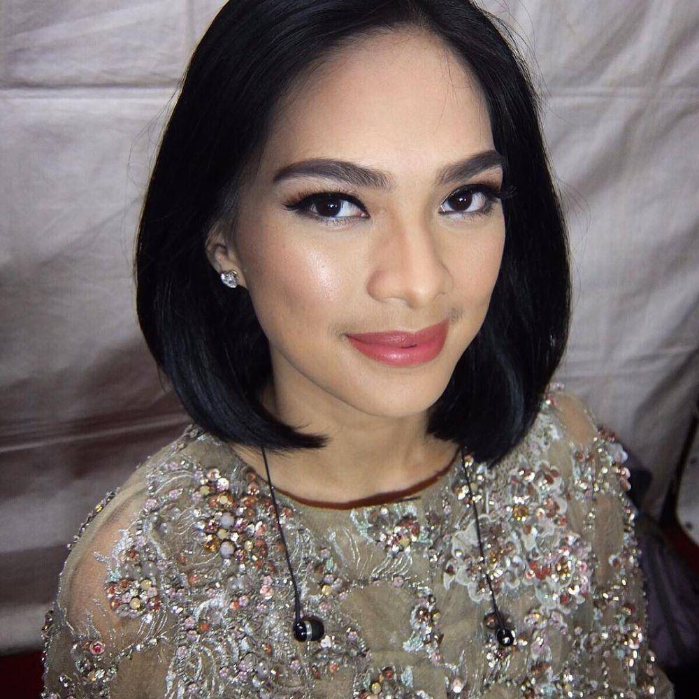 inspirasi makeup wisuda ala Mesty Ariotedjo (instagram.com/mestyariotedjo)